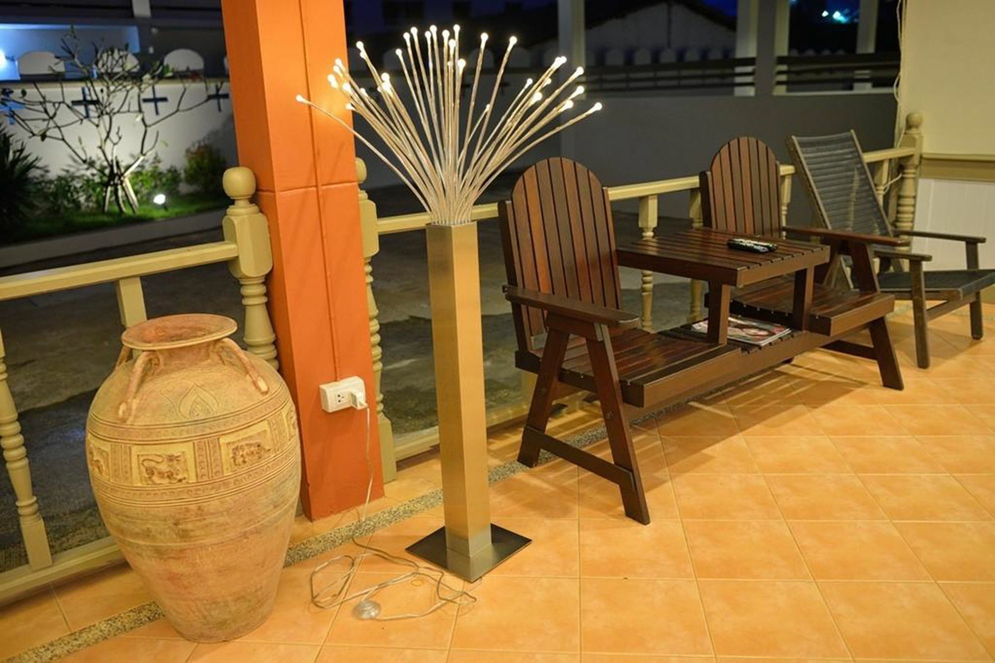 Hotel Sleep Station Surat Thani Exterior foto